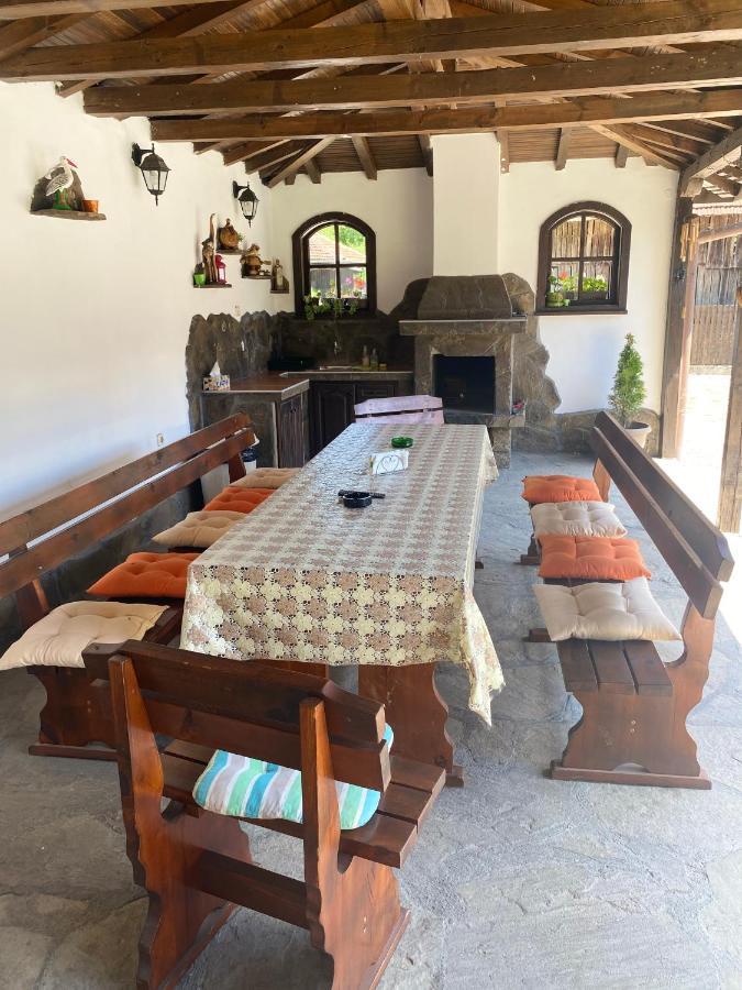 Yovkovata Kyshta Hotell Chiflik Exteriör bild