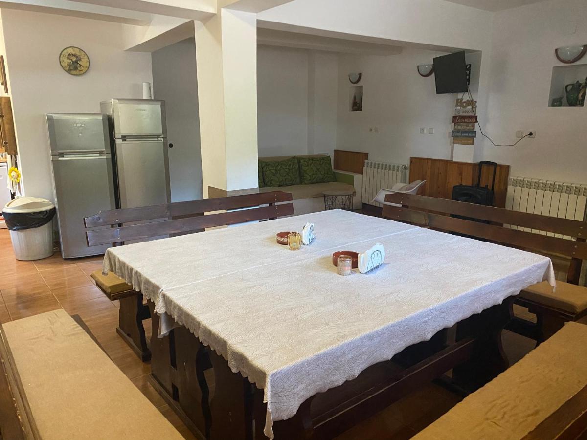 Yovkovata Kyshta Hotell Chiflik Exteriör bild