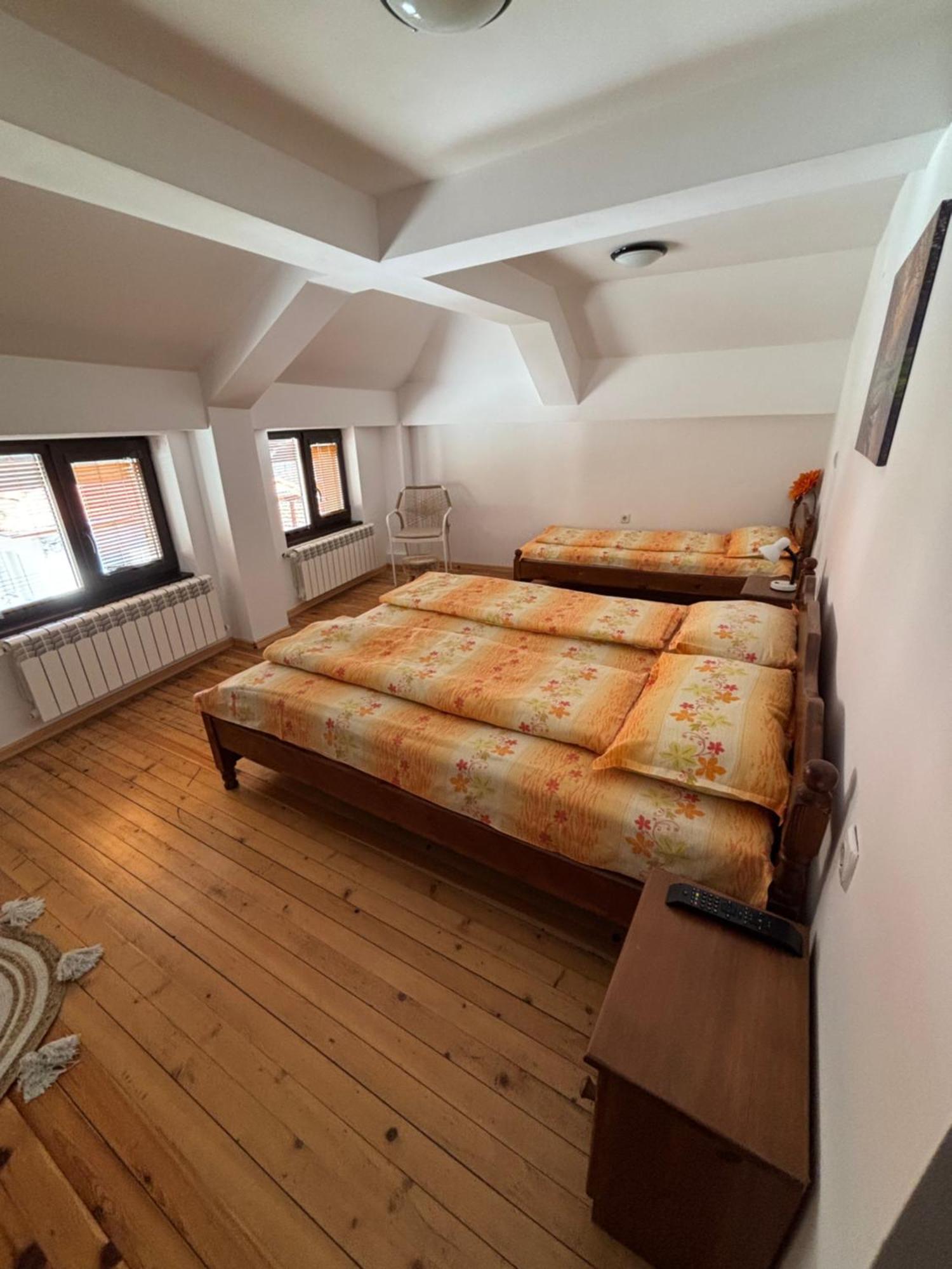 Yovkovata Kyshta Hotell Chiflik Exteriör bild
