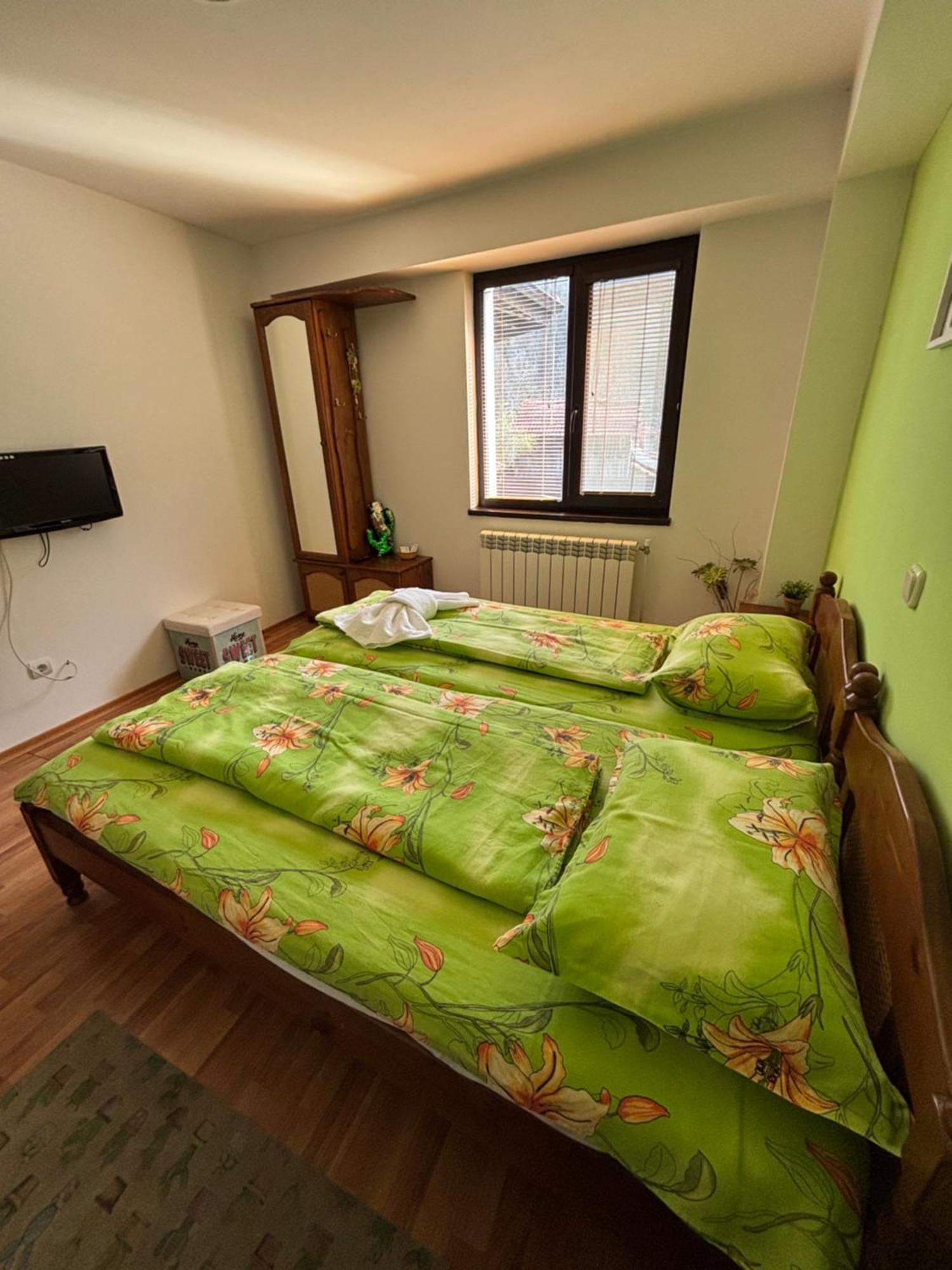 Yovkovata Kyshta Hotell Chiflik Exteriör bild